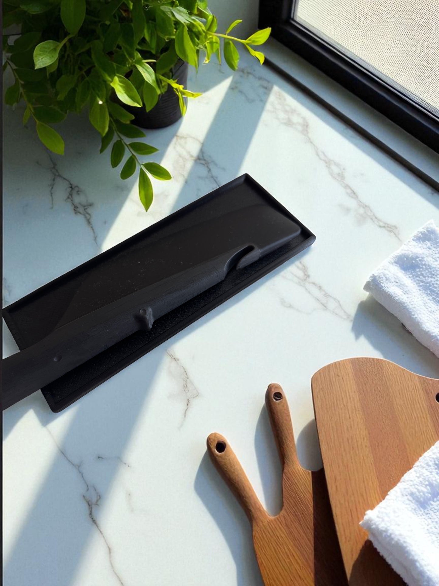 Large Wet Spatula Tray For Keeping Your Bench Clean