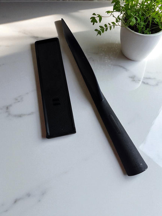 Small Wet Spatula Tray For Keeping Your Bench Clean