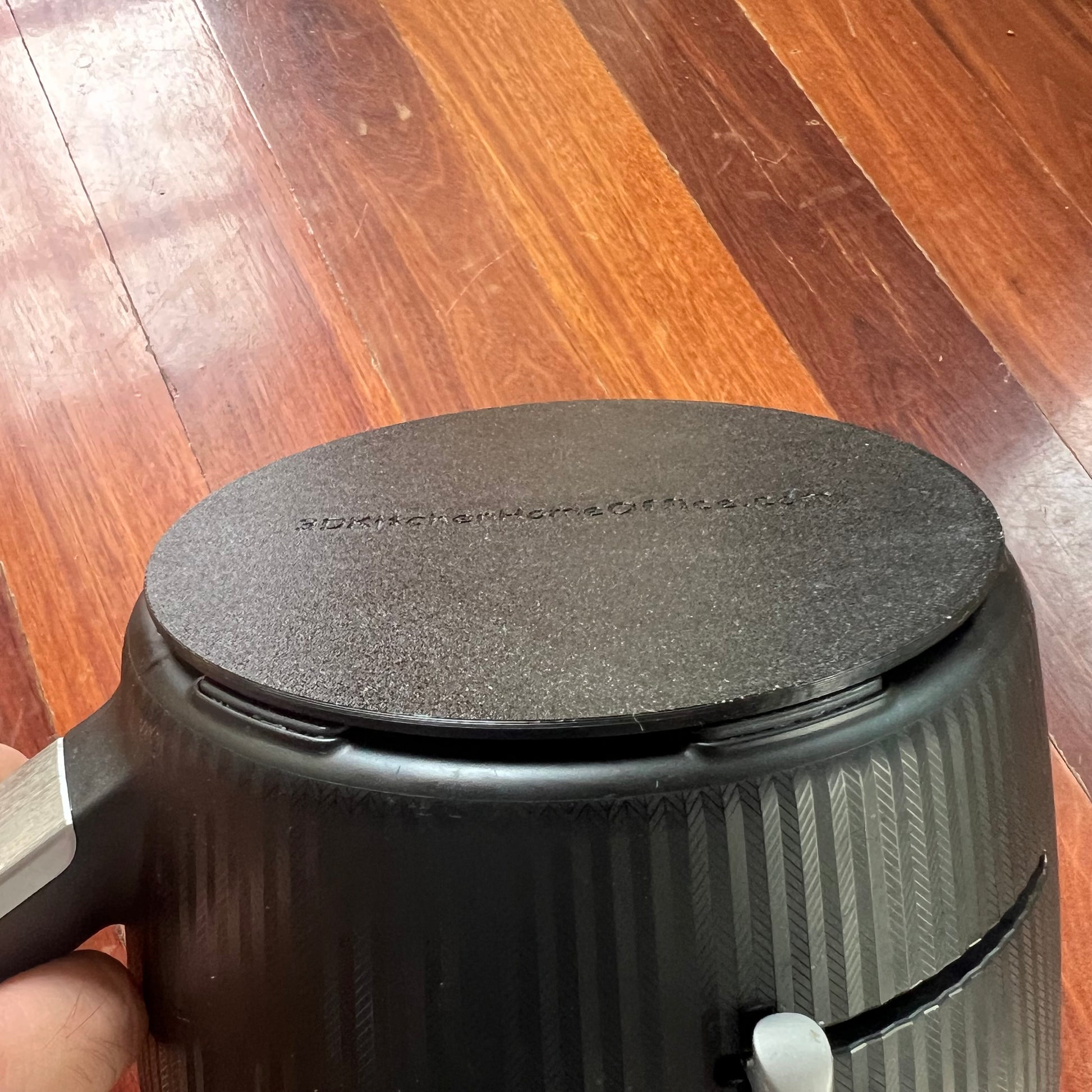 TM7 second bowl pin cover top